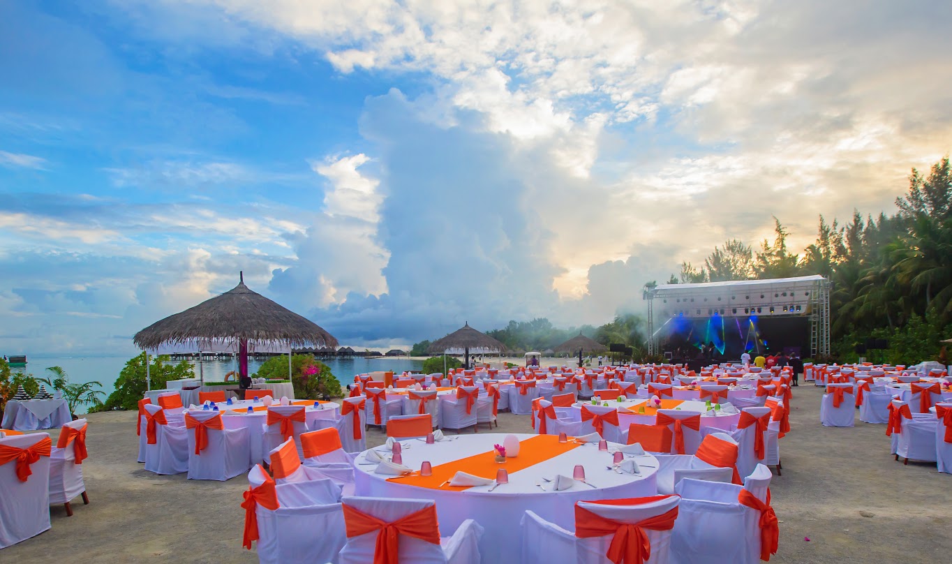 Sun Siyam Resorts wins prestigious accolades at the Maldives Travel Awards 2016