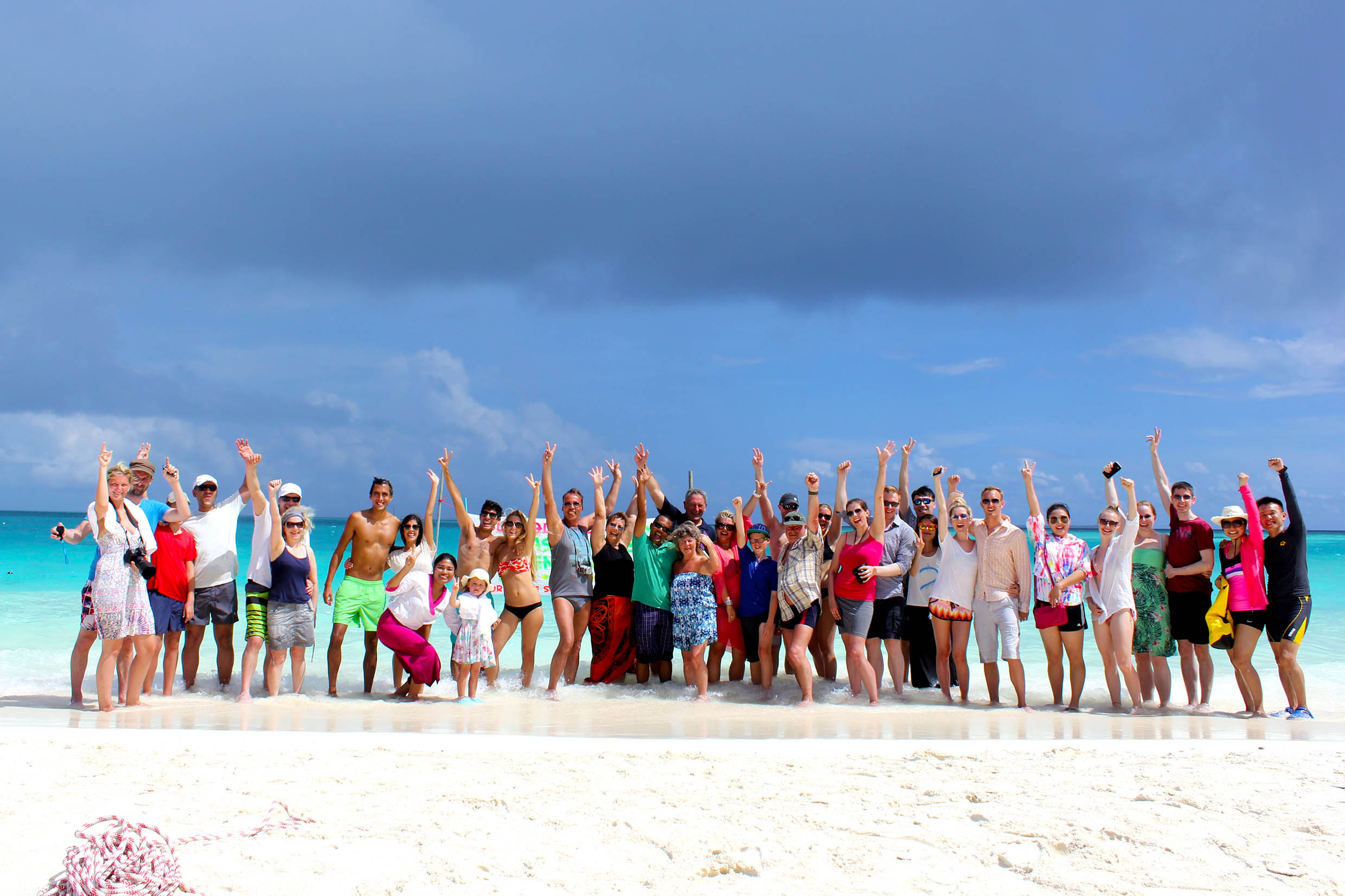 Guests joining the team to SAVE THE SEA TURTLE - Sun Aqua Vilu Reef