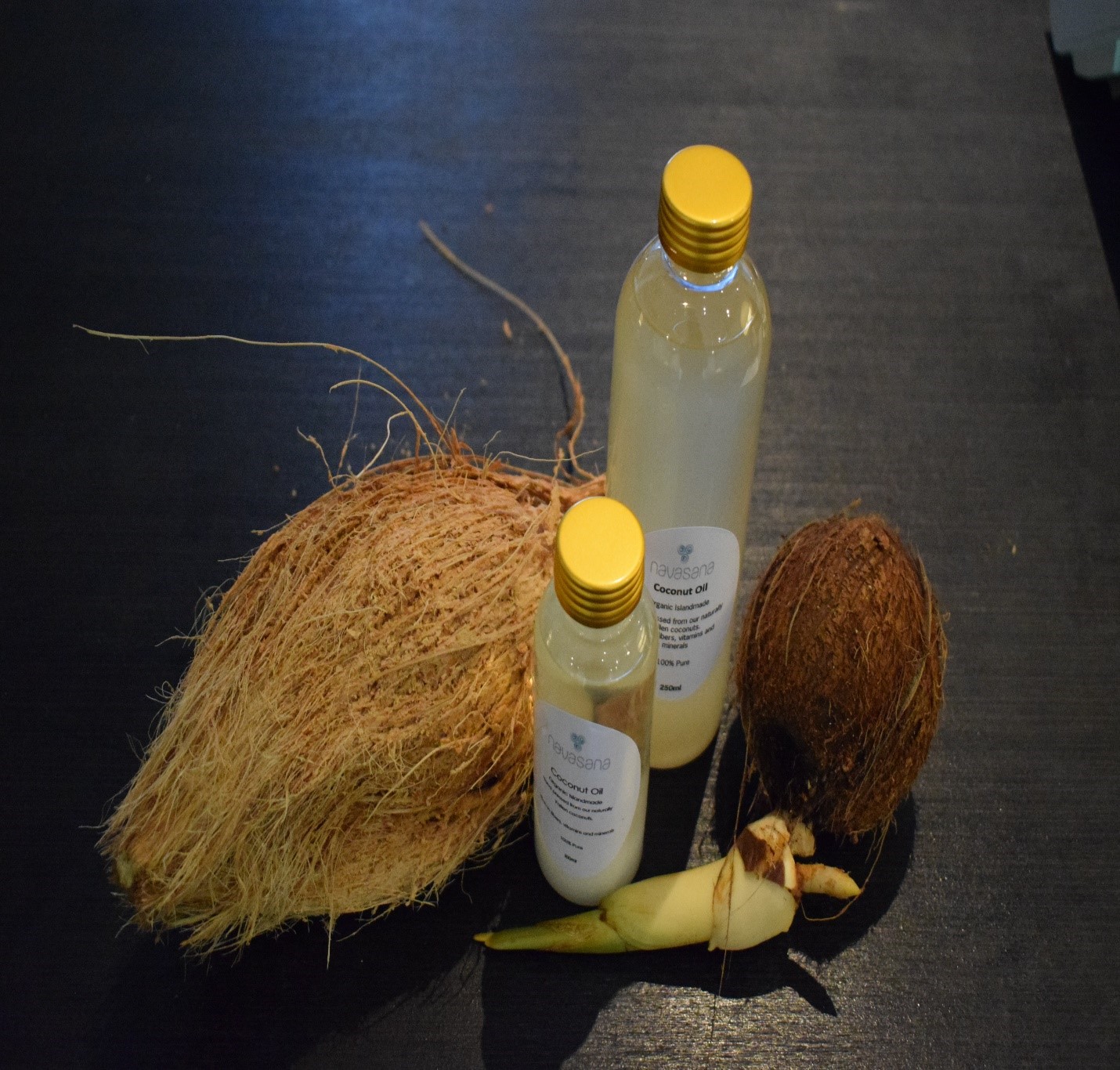 Navasana Coconut Oil Photo